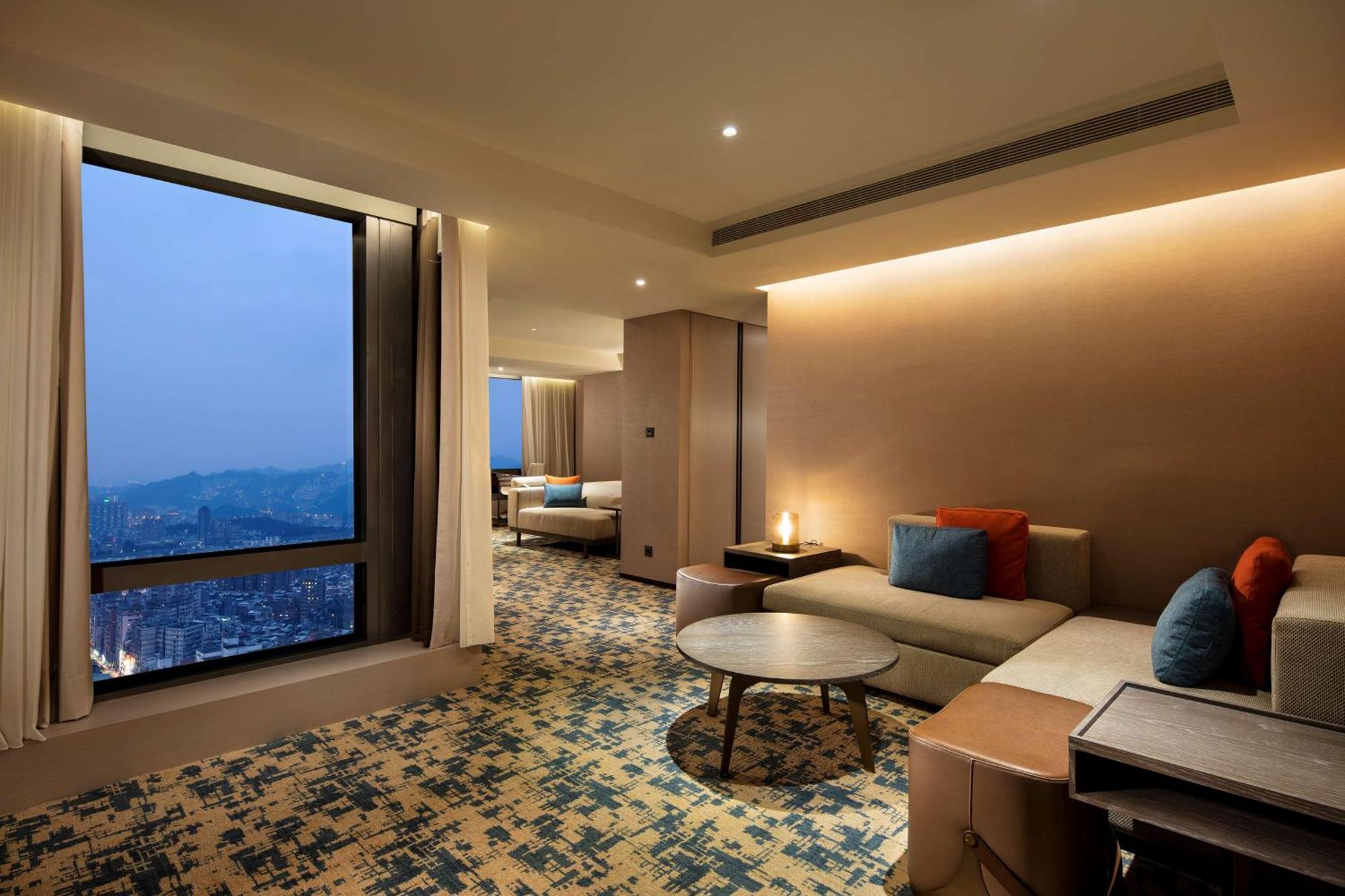 Hilton Taipei Sinban Hotel New Taipei City Luaran gambar